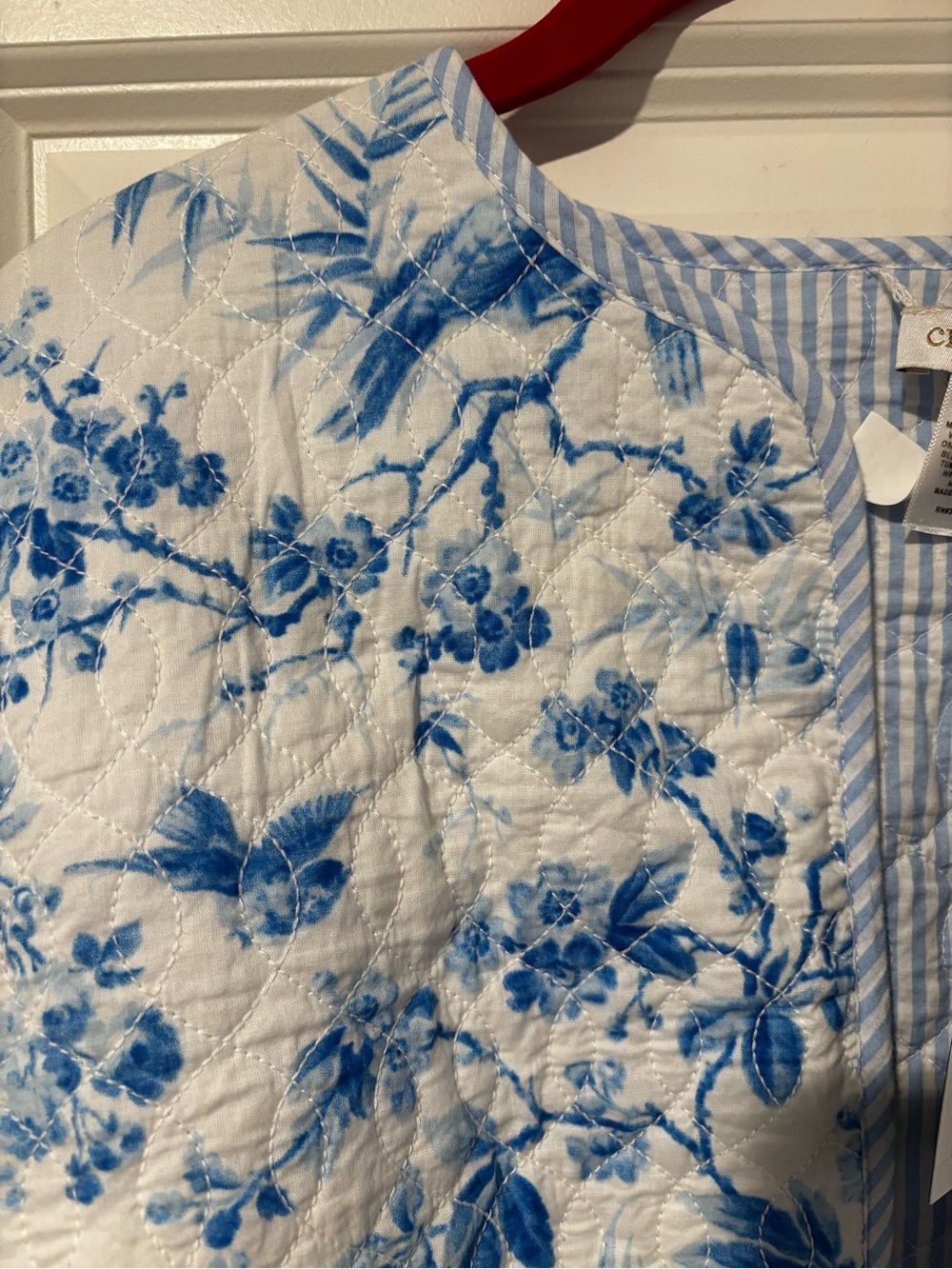 Quilted Jacket - Picture 2 of 4